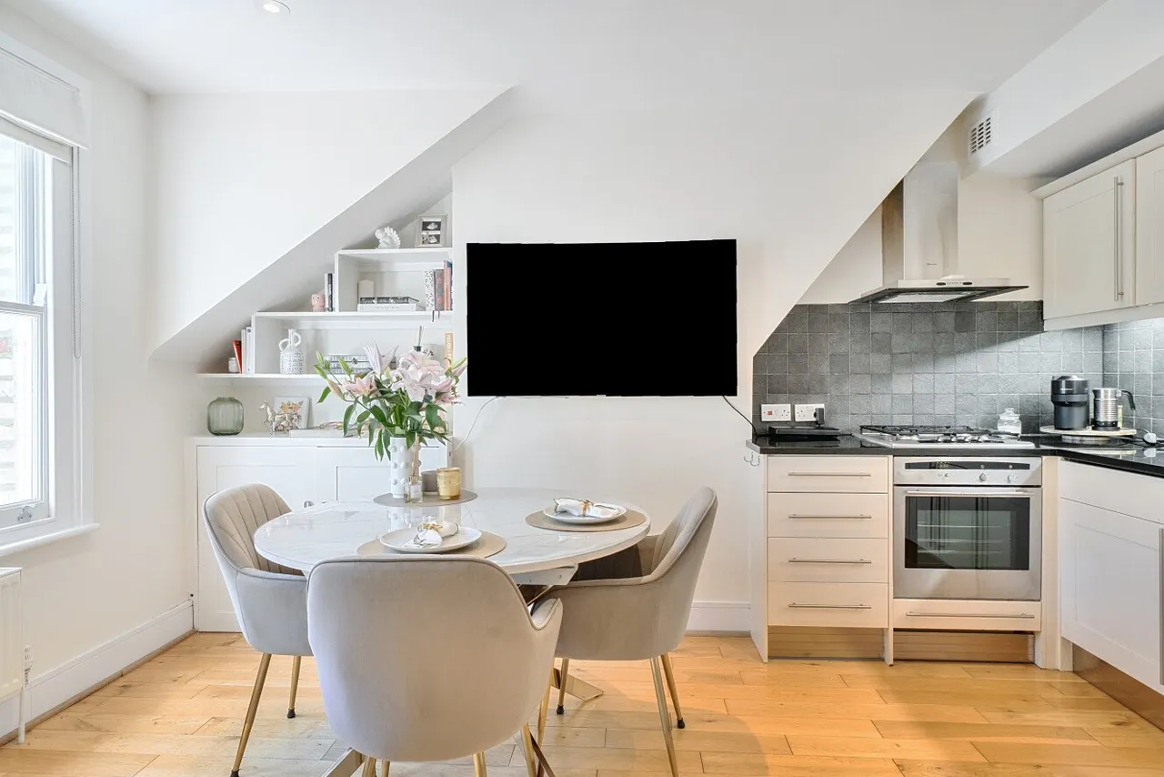 Worcester Gardens, Battersea, SW11, photo 15