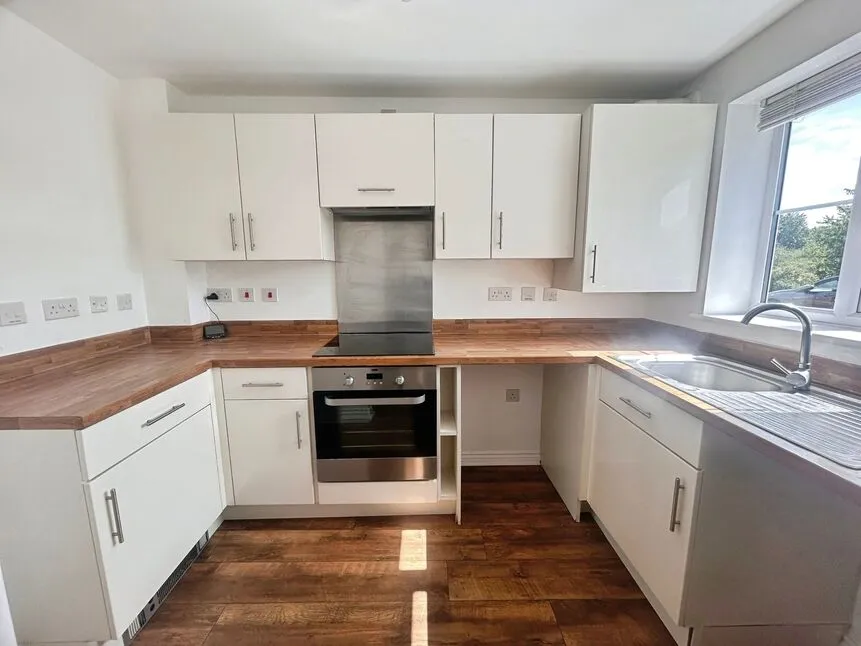 Asheridge Close, Wolverhampton, West Midlands, WV11, photo 6