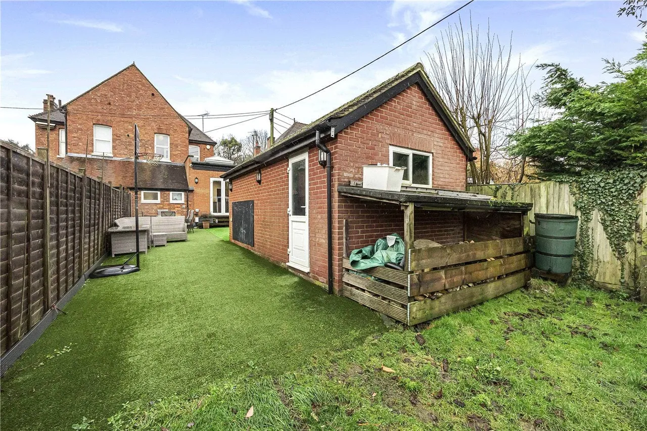 The Terrace, Knowl Hill, RG10, photo 14