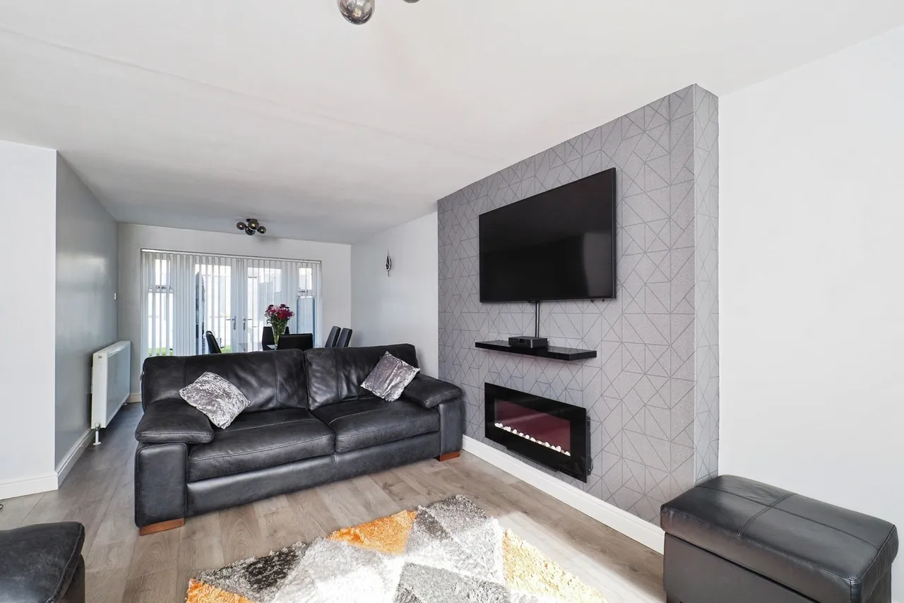 Hobart Drive, Stapleford, Nottingham, Nottinghamshire, NG9, photo 3