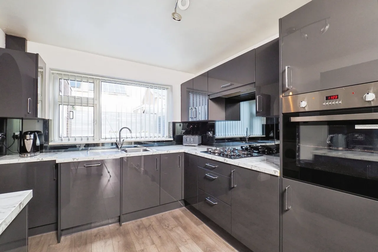 Hobart Drive, Stapleford, Nottingham, Nottinghamshire, NG9, photo 5