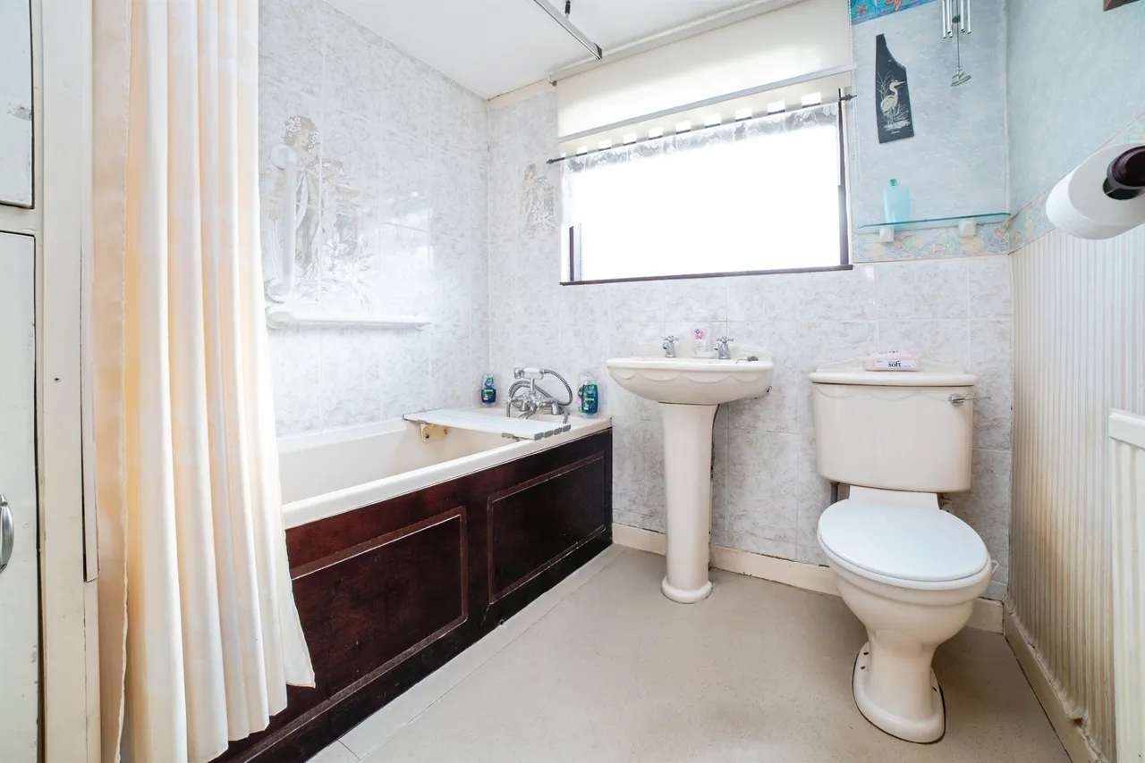 Sheldon Road, Loscoe, DE75, photo 17