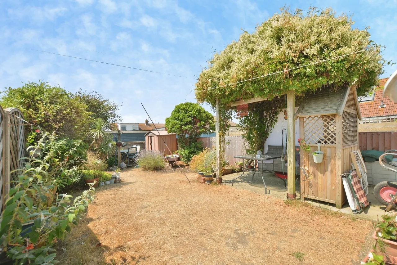 Coast Drive, Lydd on Sea, Romney Marsh, Kent, TN29, photo 12