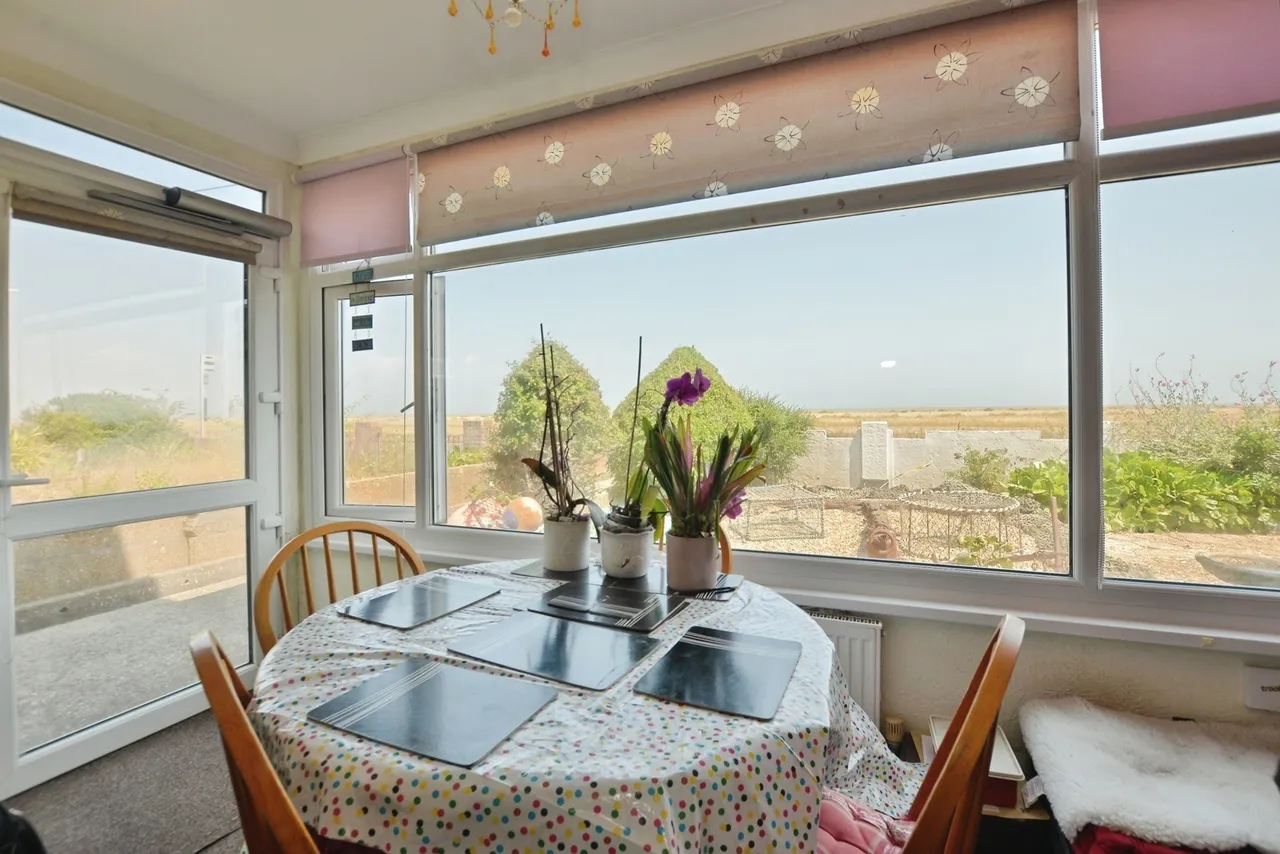Coast Drive, Lydd on Sea, Romney Marsh, Kent, TN29, photo 5