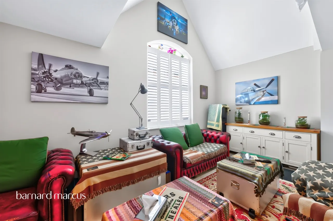 Ansell Road, Dorking, RH4, photo 2