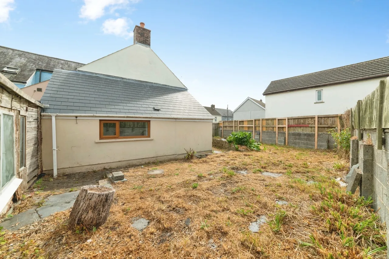 Station Road, St. Clears, SA33, photo 17