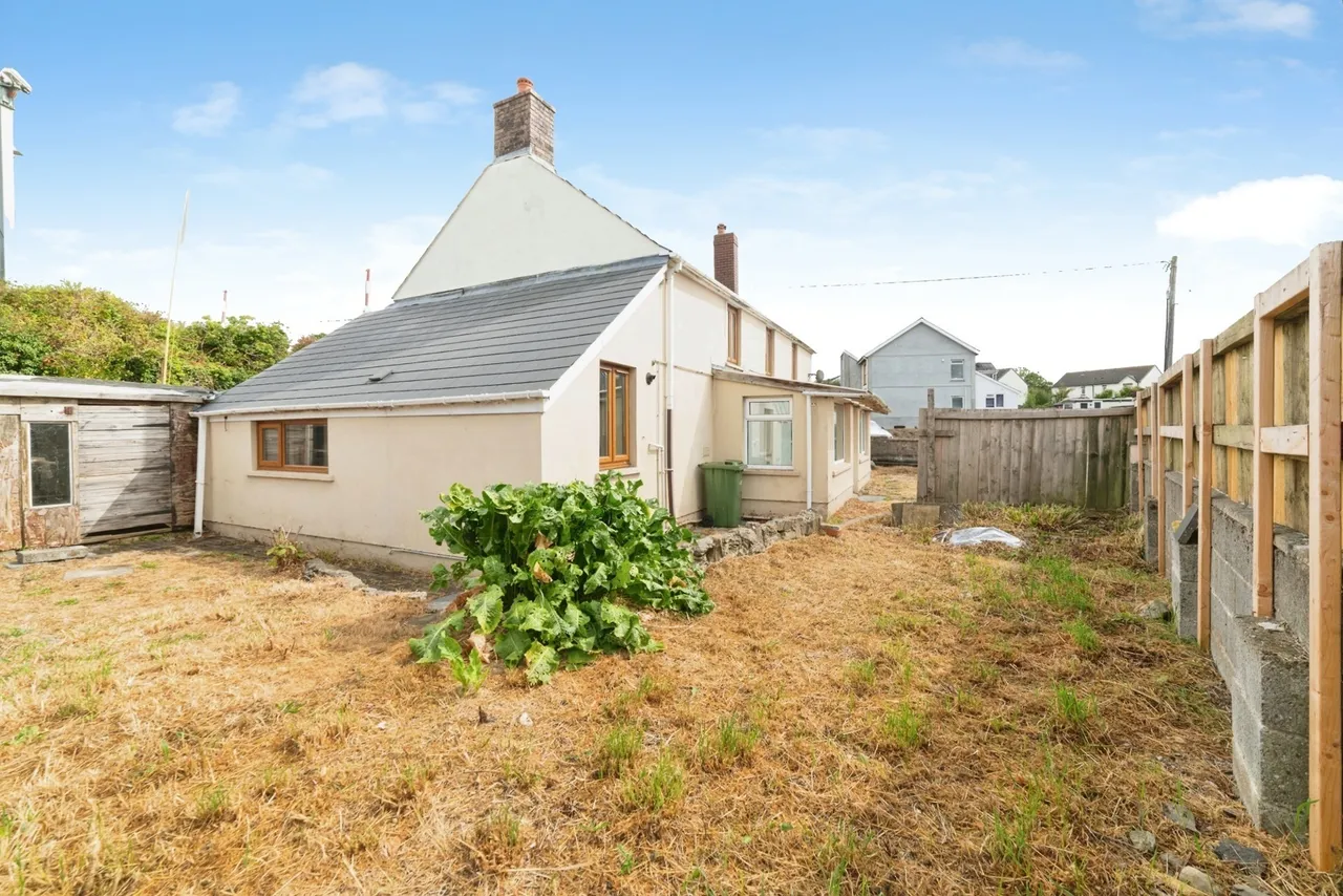 Station Road, St. Clears, SA33, photo 16