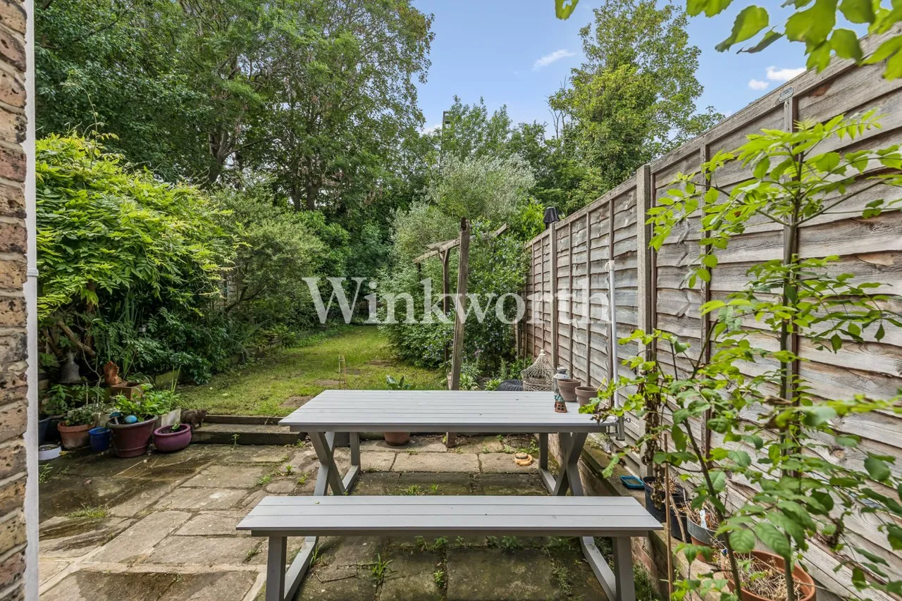 Wightman Road, London, N4, photo 16