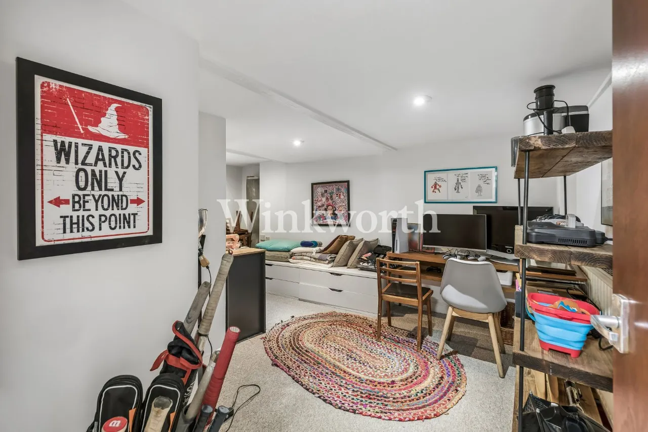 Wightman Road, London, N4, photo 20