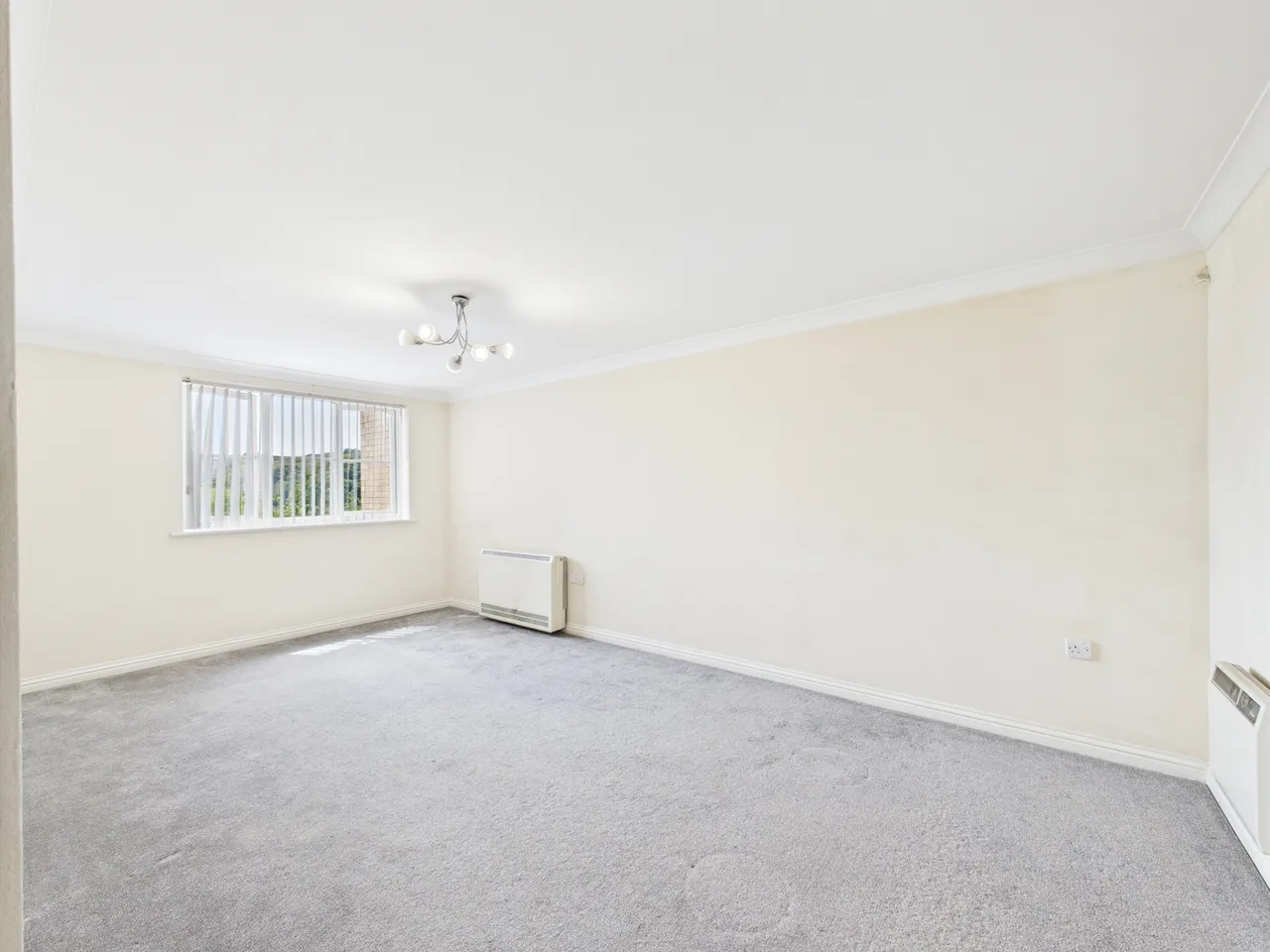 Peatey Court, Princes Gate, HP13, photo 2