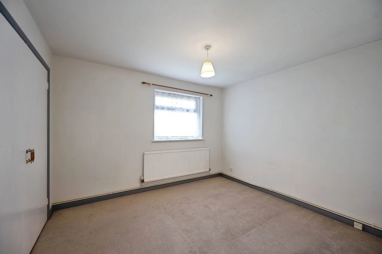 Southwood Road, Hayling Island, PO11, photo 4