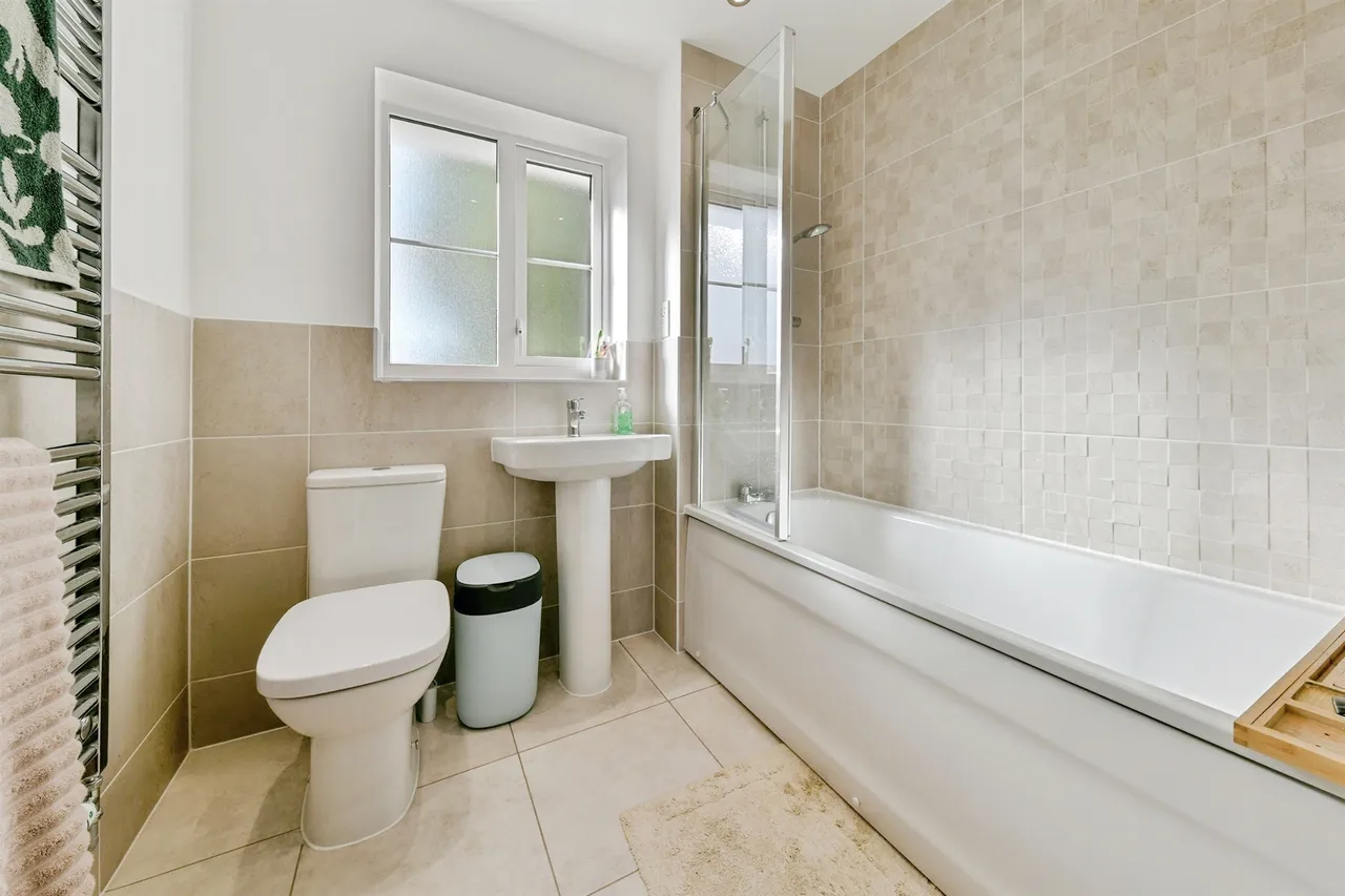 Goldcrest Avenue, Codicote, SG4, photo 14