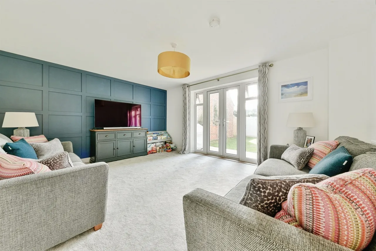 Goldcrest Avenue, Codicote, SG4, photo 6