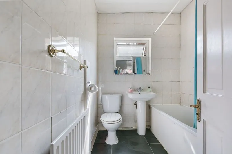 Stratford Road, London, E13, photo 6