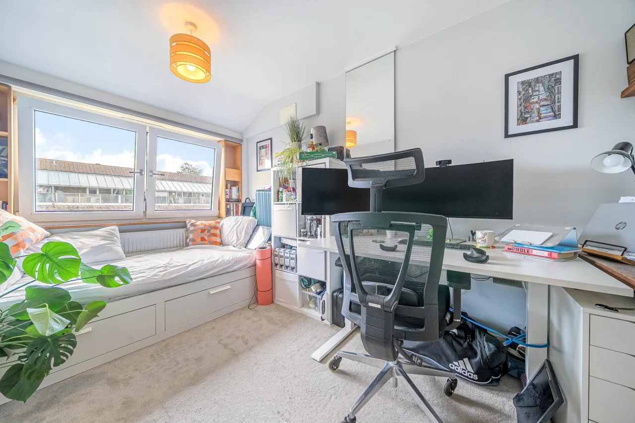 Cronin Street, SE15, photo 10