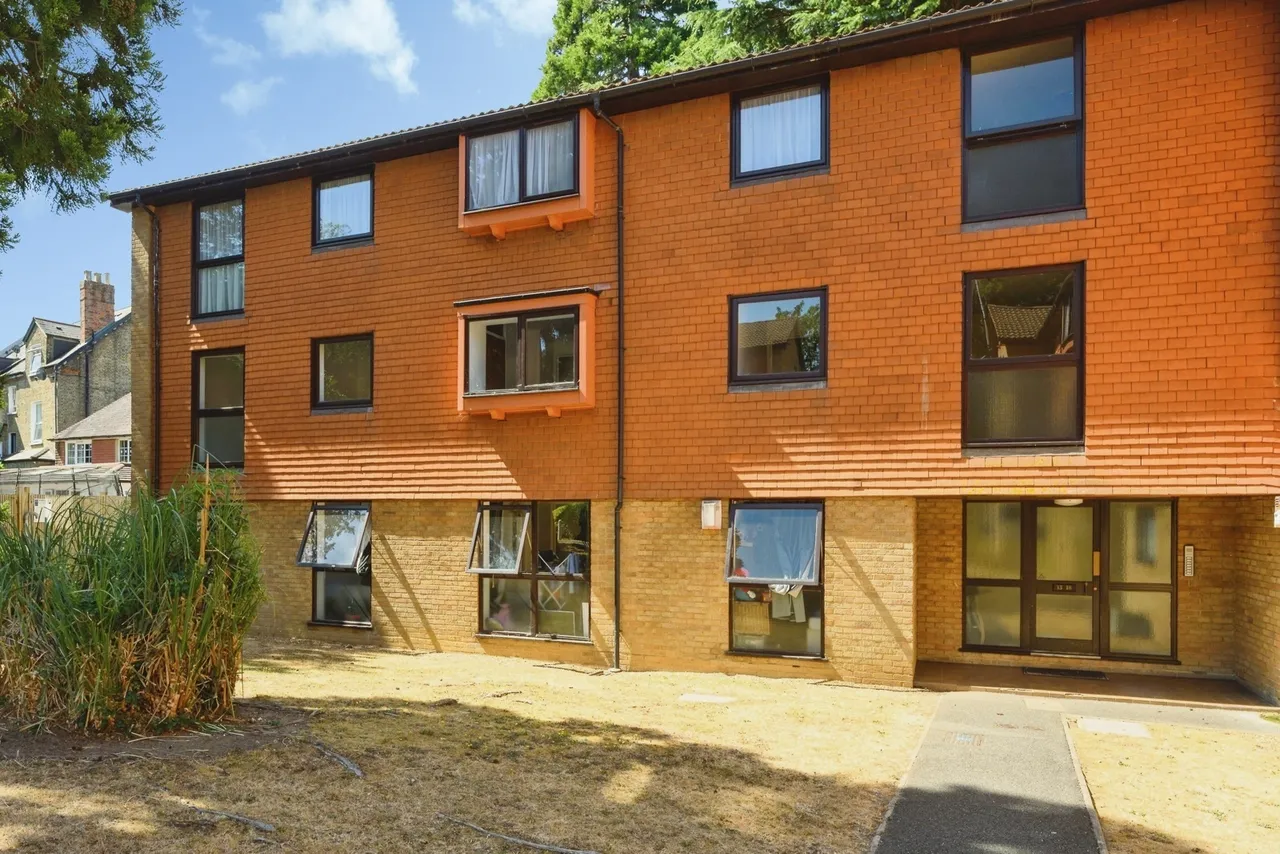 Devonshire Avenue, Sutton, SM2, photo 12