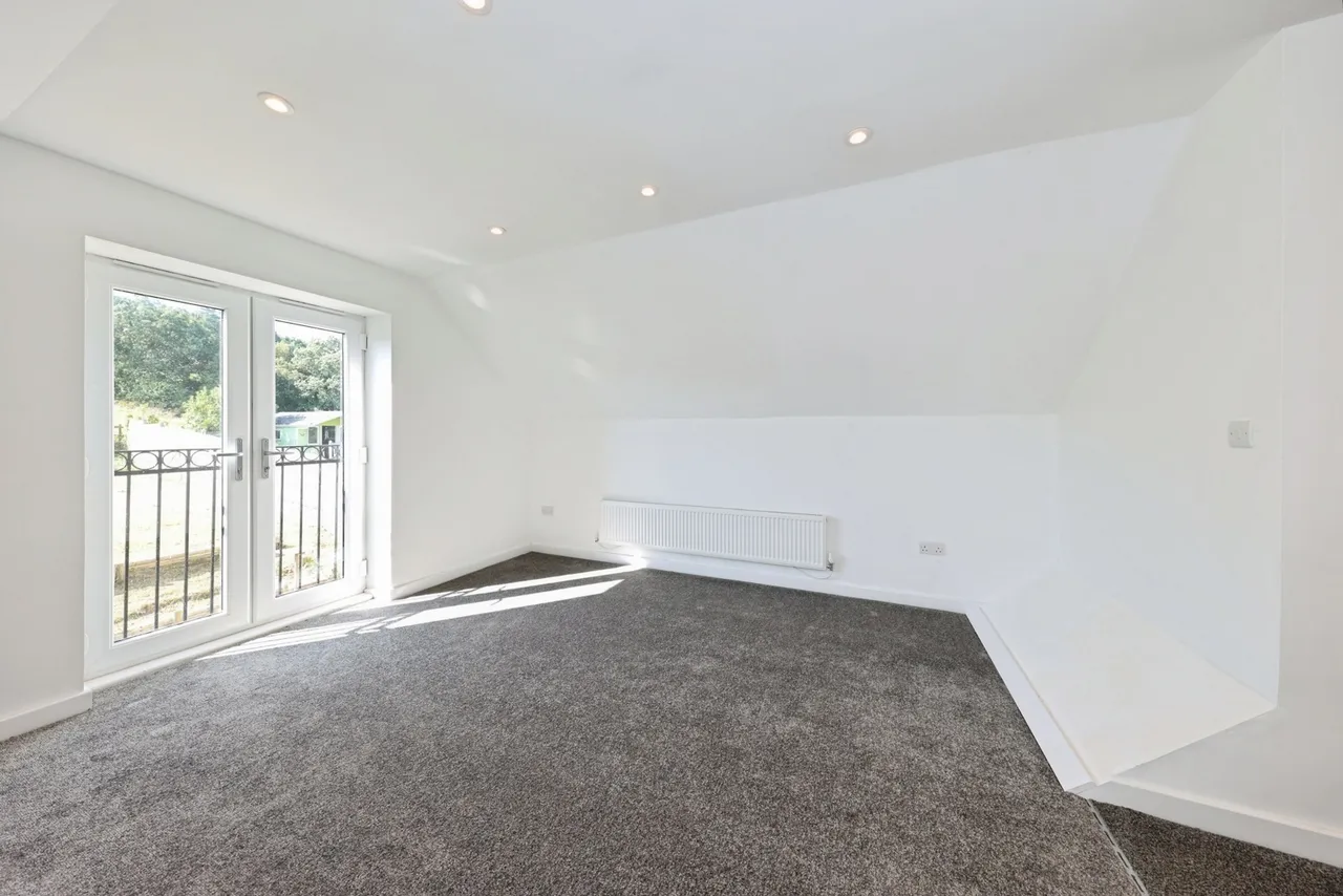 Heol Capel Ifan, Pontyberem, SA15, photo 12