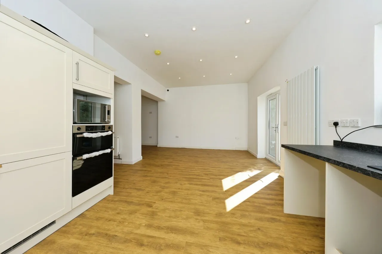 Heol Capel Ifan, Pontyberem, SA15, photo 4