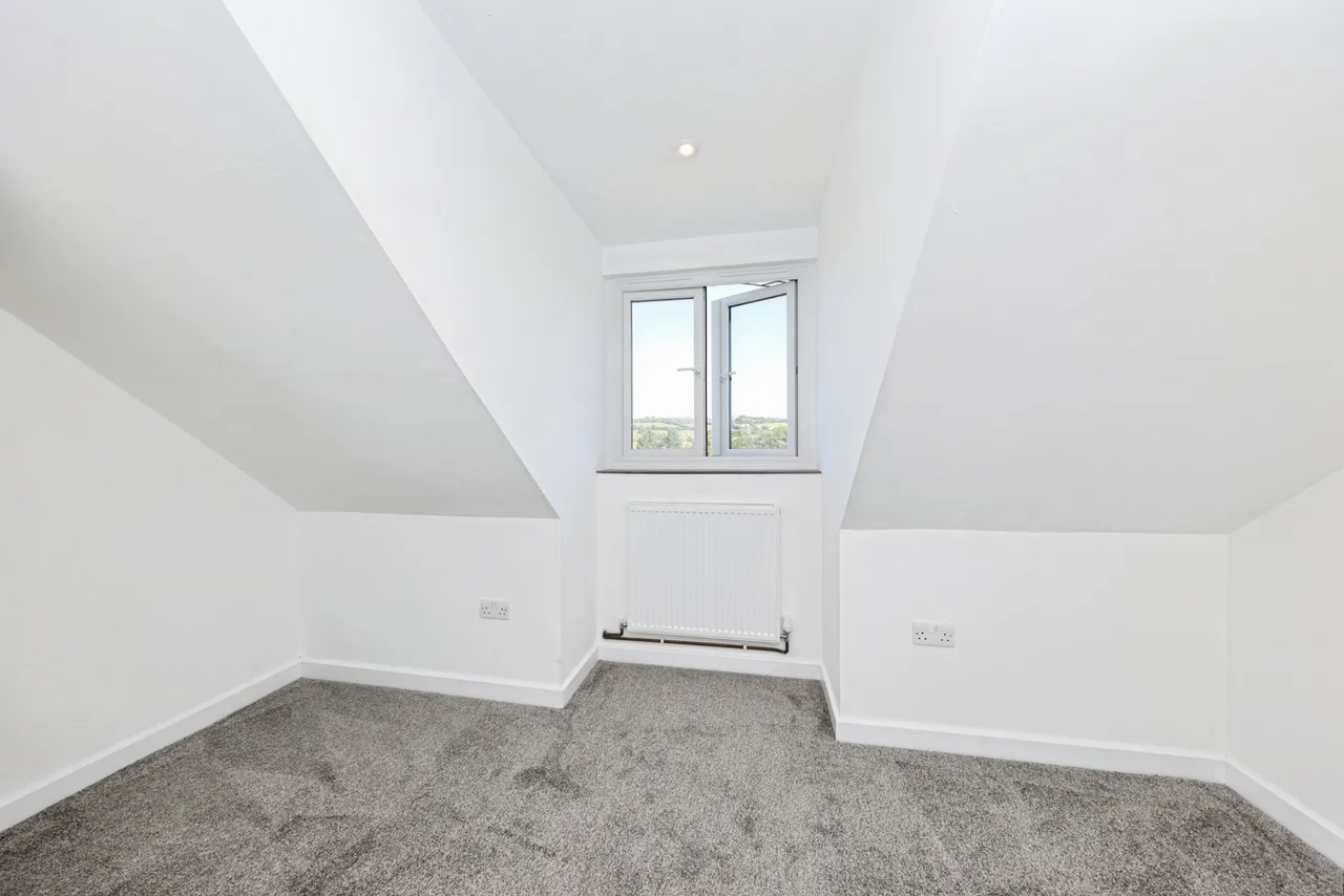 Heol Capel Ifan, Pontyberem, SA15, photo 17