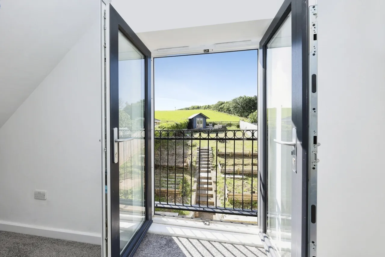 Heol Capel Ifan, Pontyberem, SA15, photo 13