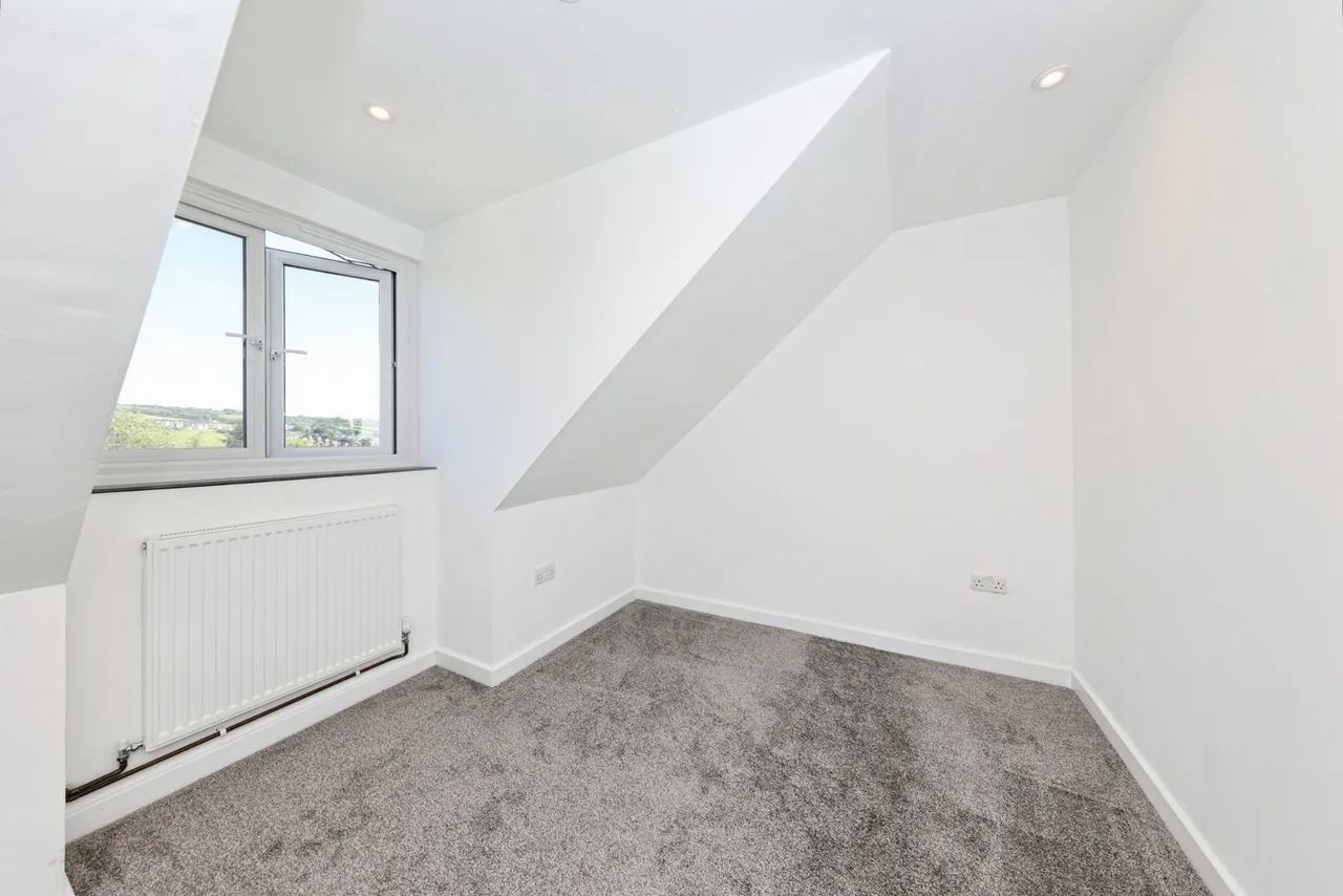Heol Capel Ifan, Pontyberem, SA15, photo 18
