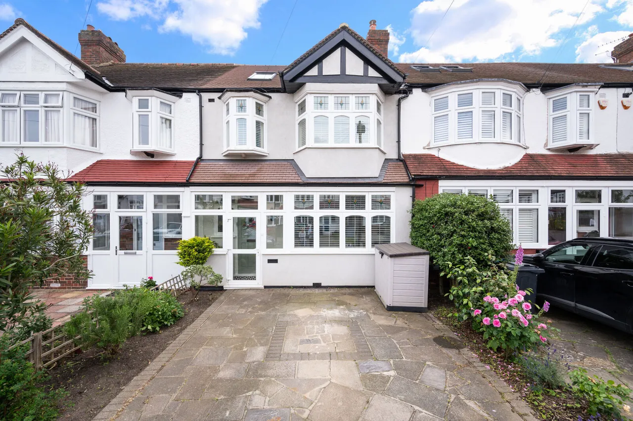 The Green, Morden, SM4, photo 18