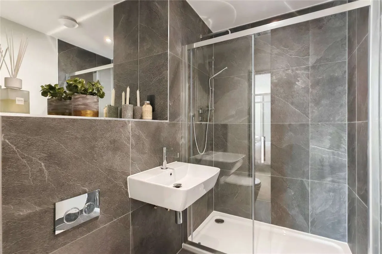 Seabrook Road, Hythe, Kent, CT21 5FL, photo 7