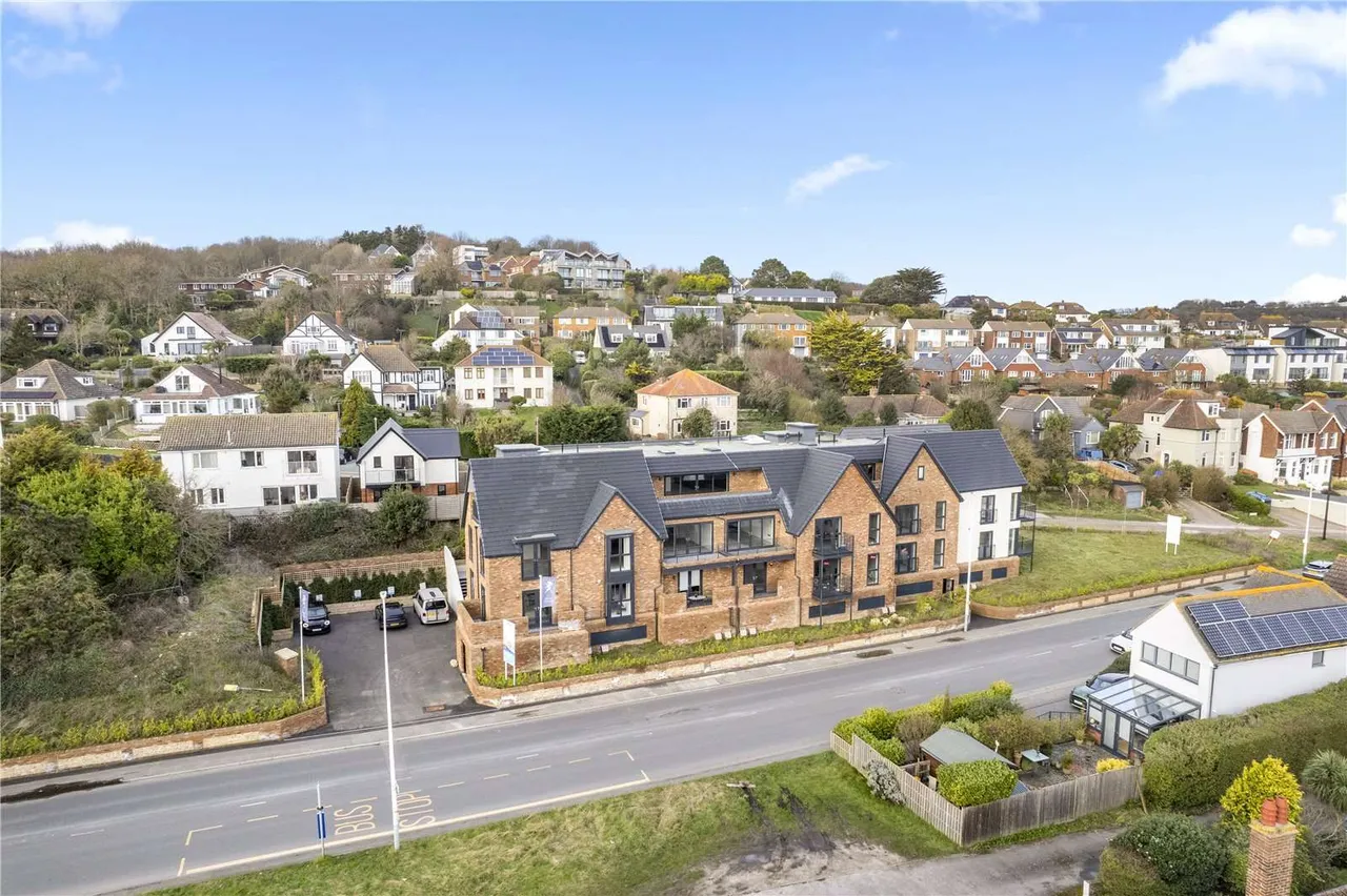 2 bed new development to rent — Seabrook Road, Hythe, Kent, CT21 5FL