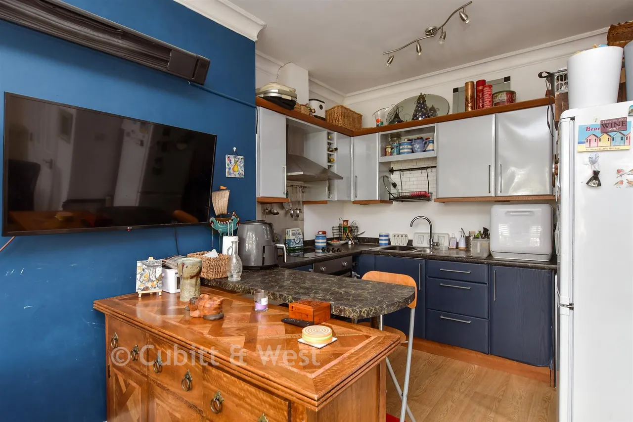 Shelley Road, Worthing, BN11, photo 7