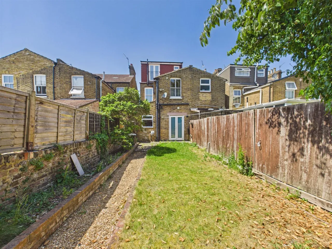 Waterloo Road, Uxbridge, Middlesex, UB8 2QZ, photo 5