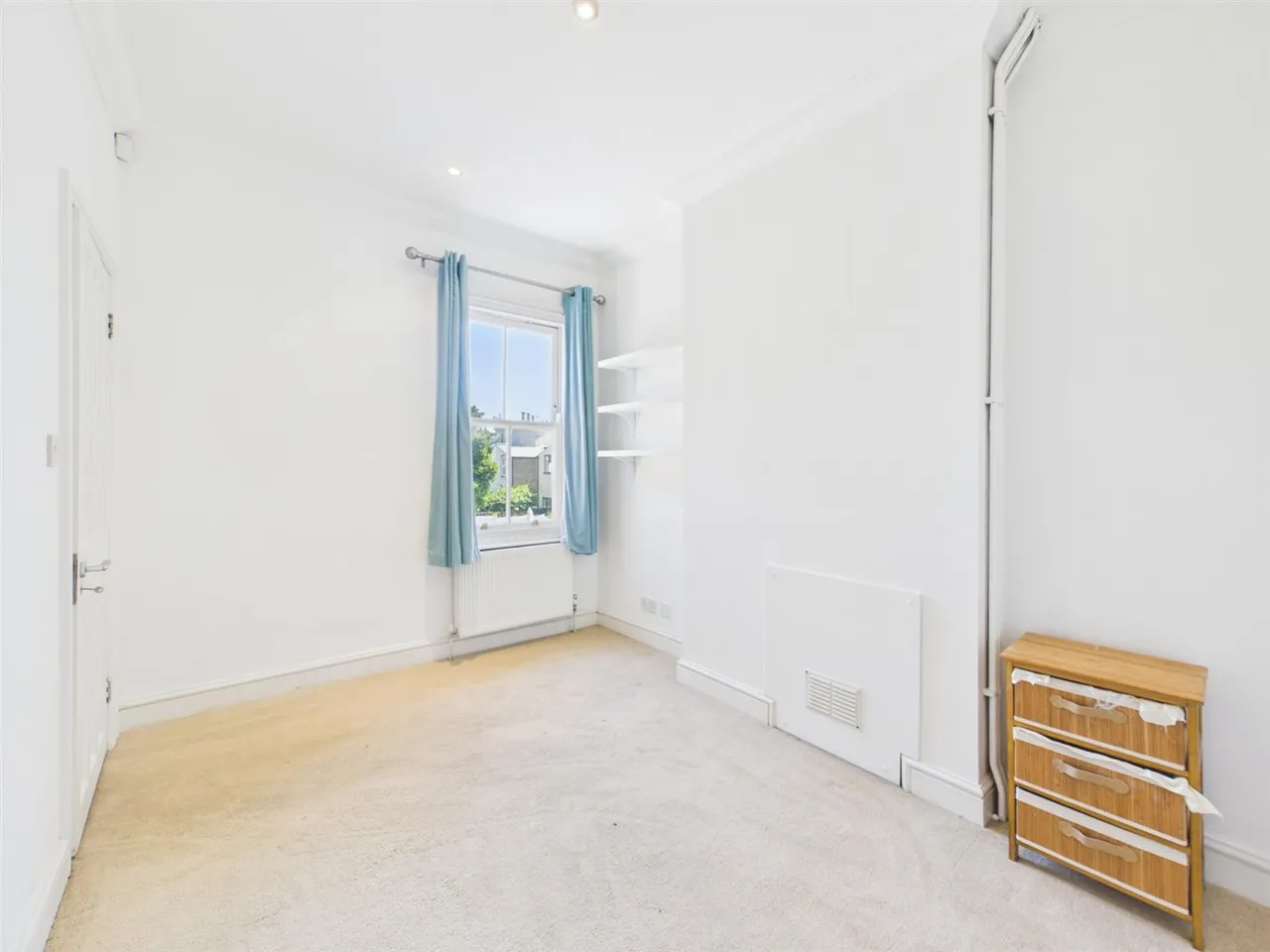 Waterloo Road, Uxbridge, Middlesex, UB8 2QZ, photo 12