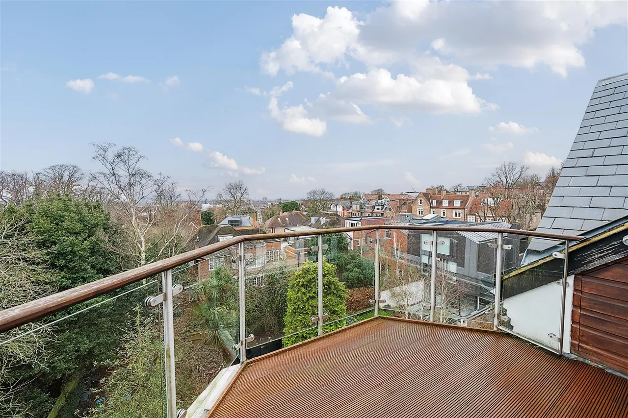 Fitzjohns Avenue, Hampstead, London, NW3 6PH, photo 4