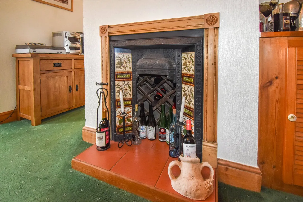Alexandra Road, Aldershot, Hampshire, GU11 1QN, photo 12