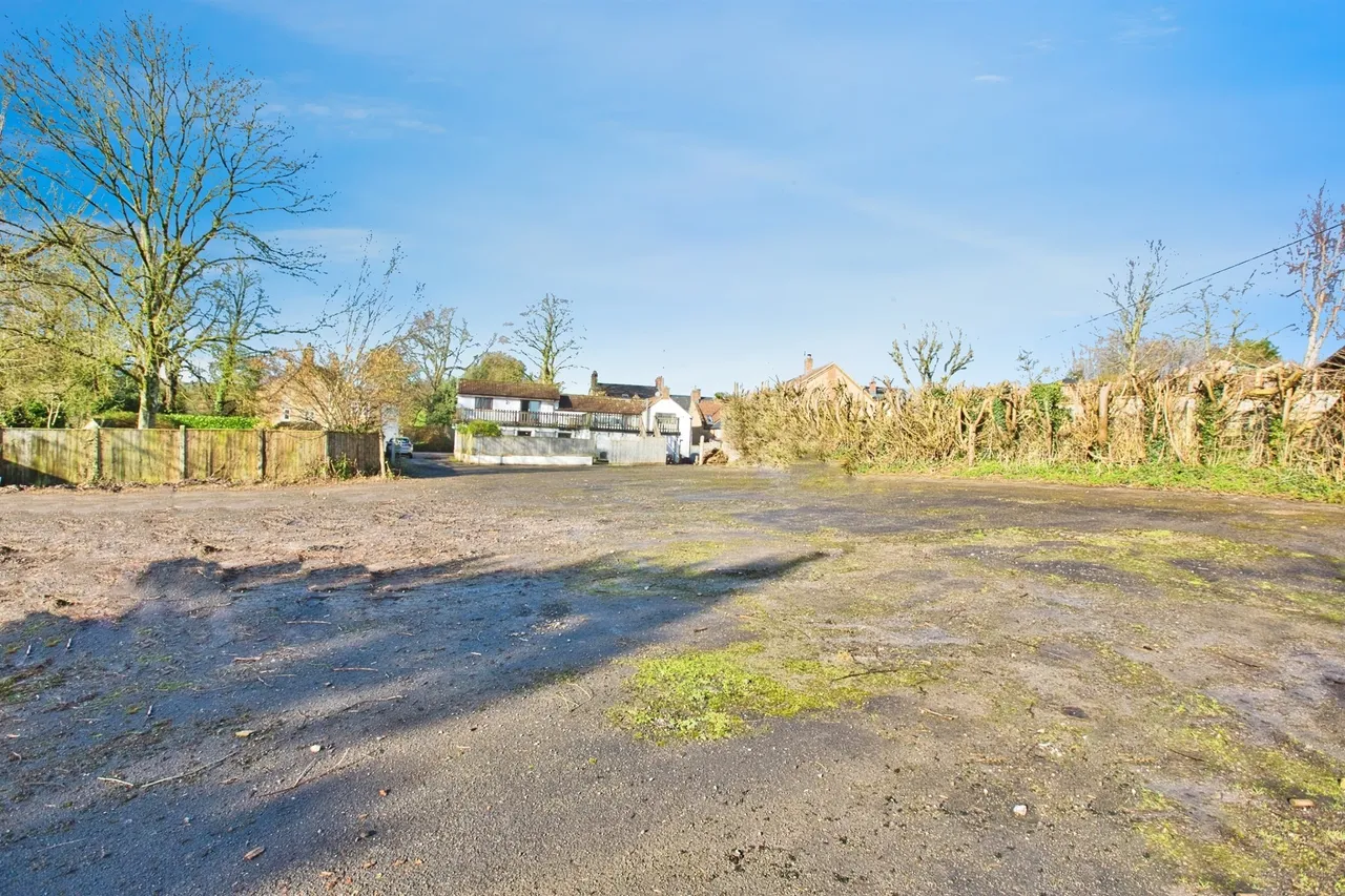 Holywell, East Coker, BA22, photo 25