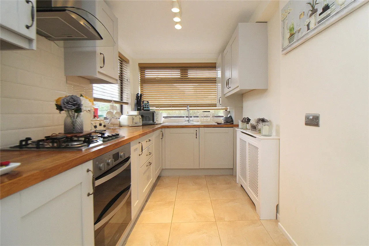Christopher Way, Childwall, L16, photo 8