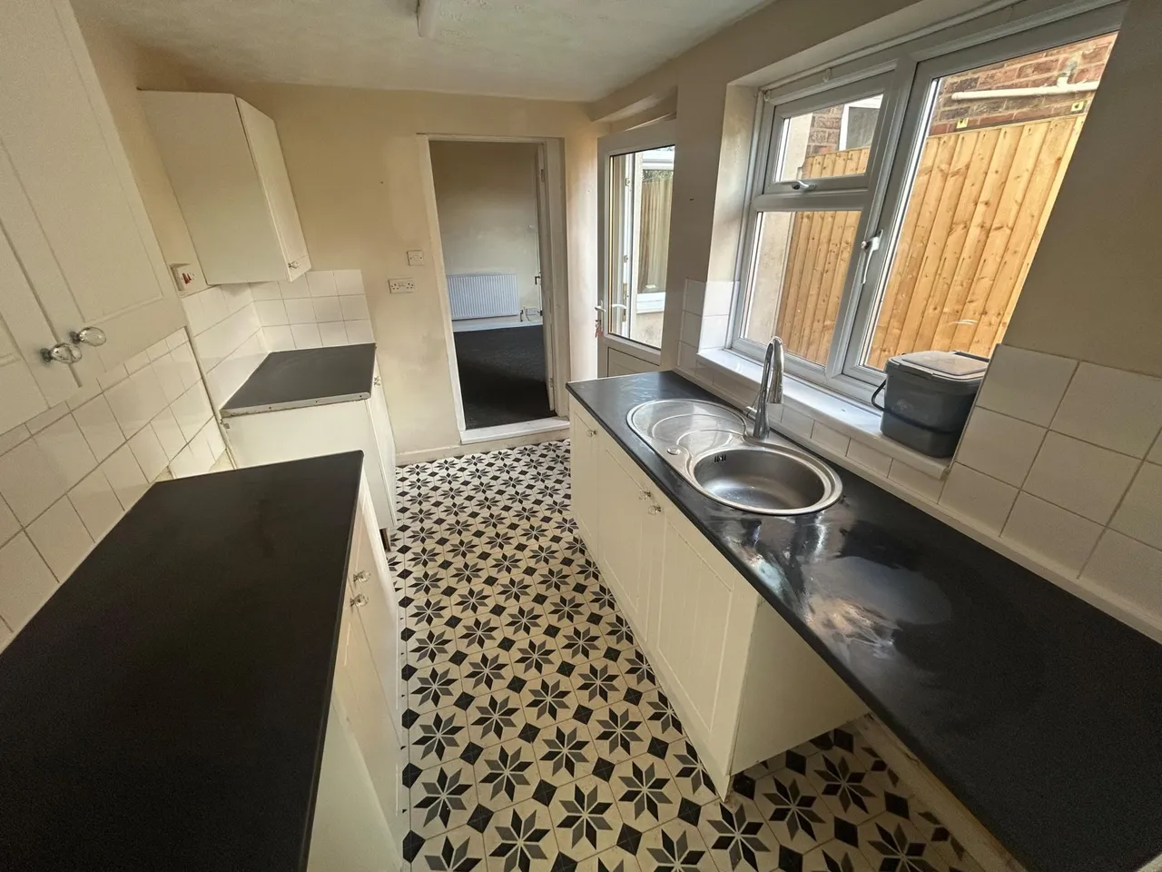 Goodman Street, Burton upon Trent, DE14, photo 5