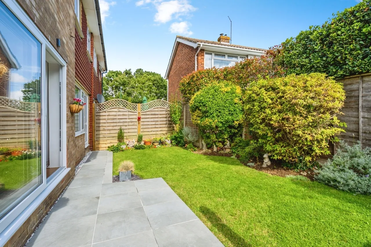 Merton Close, Bognor Regis, PO21, photo 13