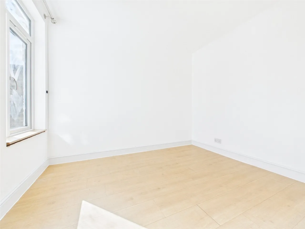 Otterfield Road, Yiewsley, UB7, photo 9