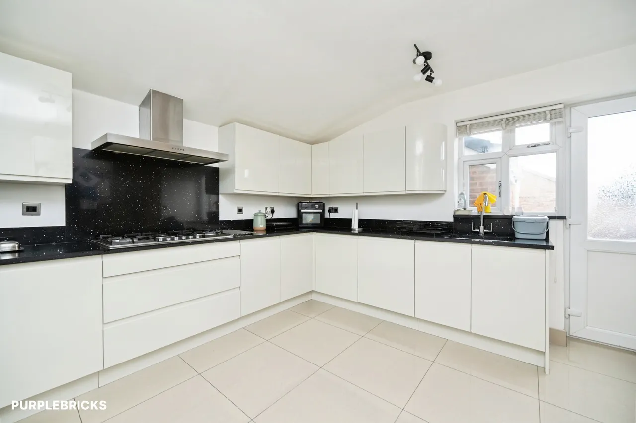 Birch Road, Oldbury, B68, photo 7