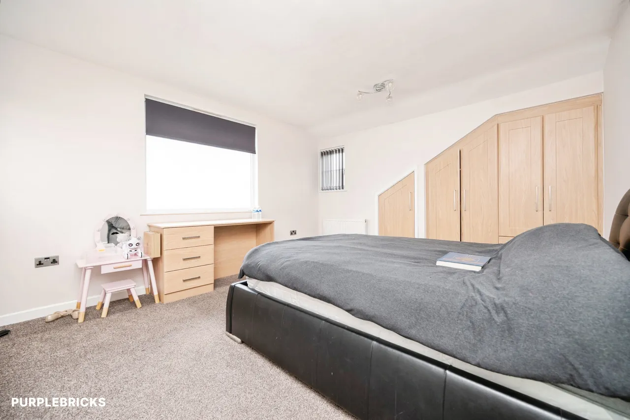 Birch Road, Oldbury, B68, photo 12