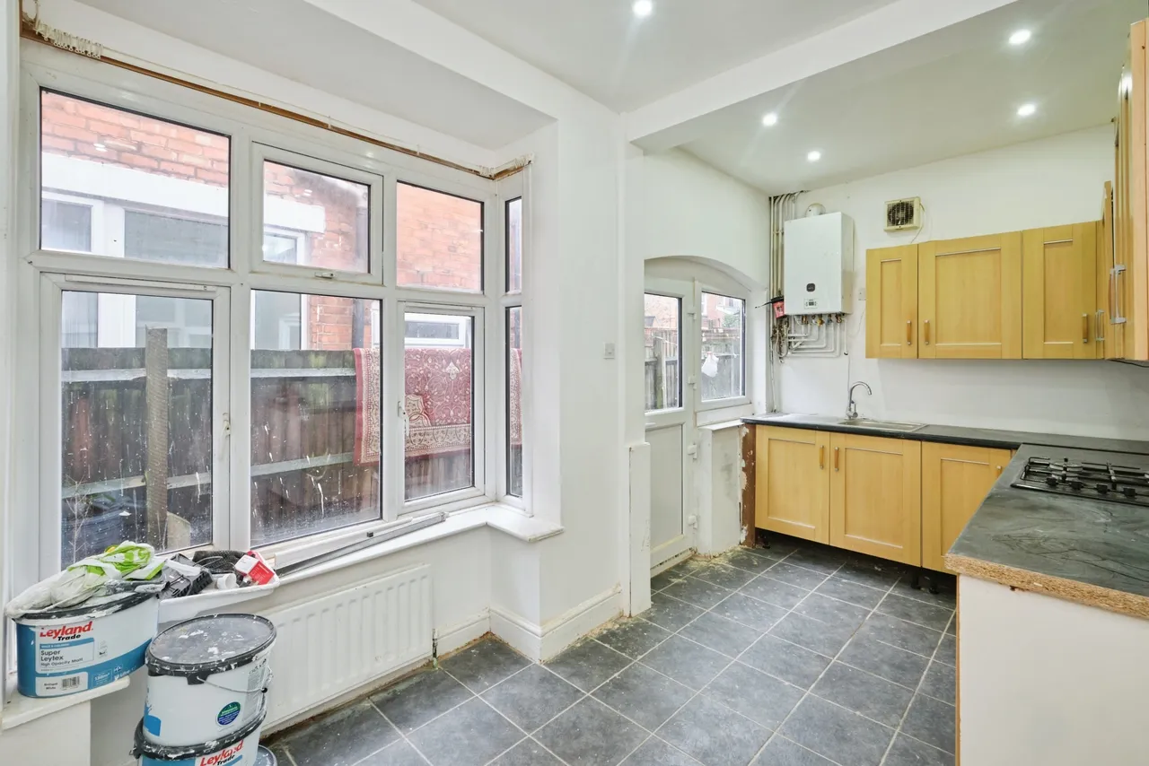 Warwick Road, Birmingham, B11, photo 7