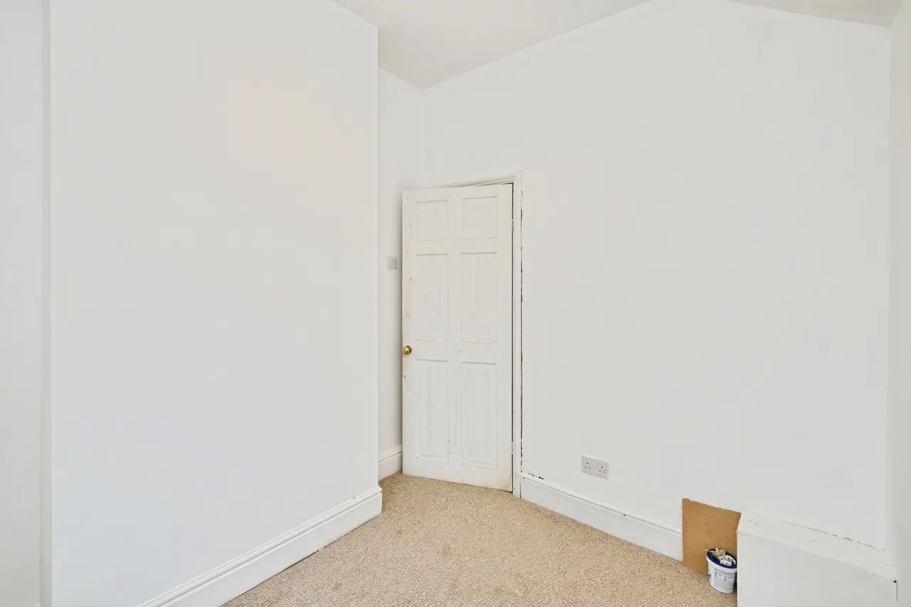 Warwick Road, Birmingham, B11, photo 12
