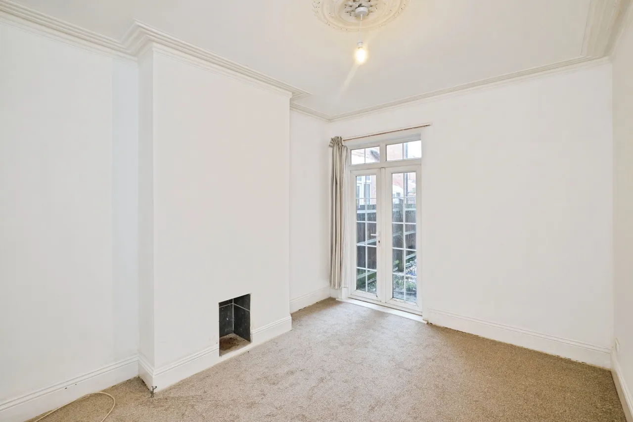Warwick Road, Birmingham, B11, photo 4