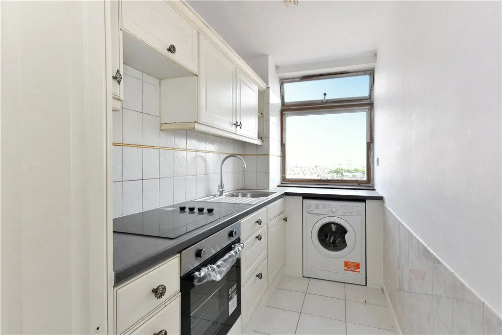 Porchester Place, Hyde Park, W2, photo 2