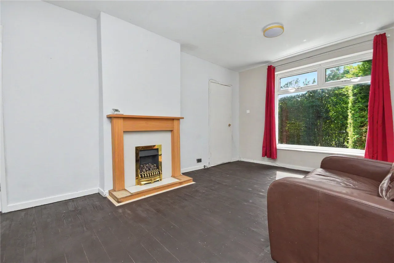 Fillingfir Road, Leeds, LS16, photo 2