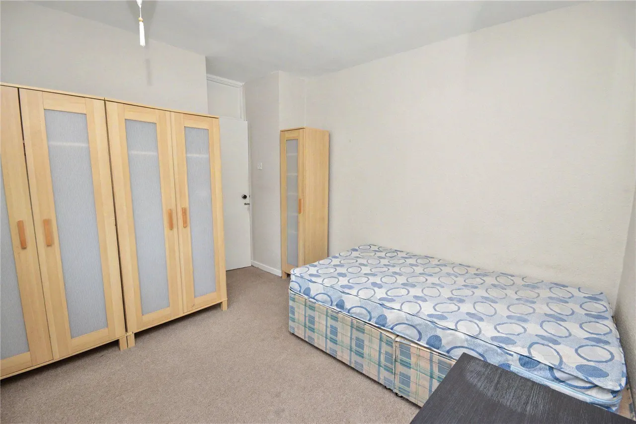 Fillingfir Road, Leeds, LS16, photo 5