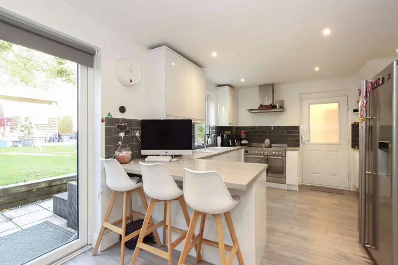 Oliver Close, Park Street, St. Albans, Hertfordshire, AL2 2NA, photo 12