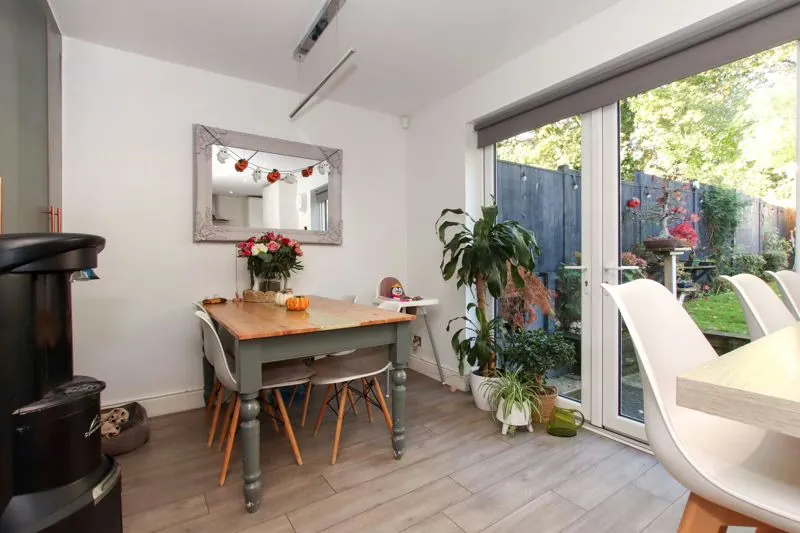 Oliver Close, Park Street, St. Albans, Hertfordshire, AL2 2NA, photo 11