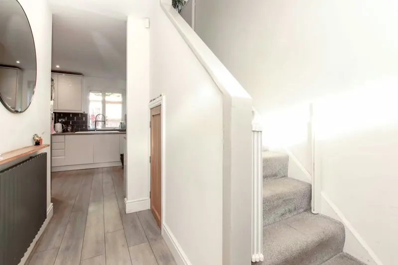 Oliver Close, Park Street, St. Albans, Hertfordshire, AL2 2NA, photo 13