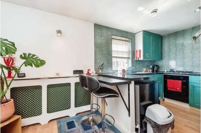 25 Spa Road, Gloucester, photo 5